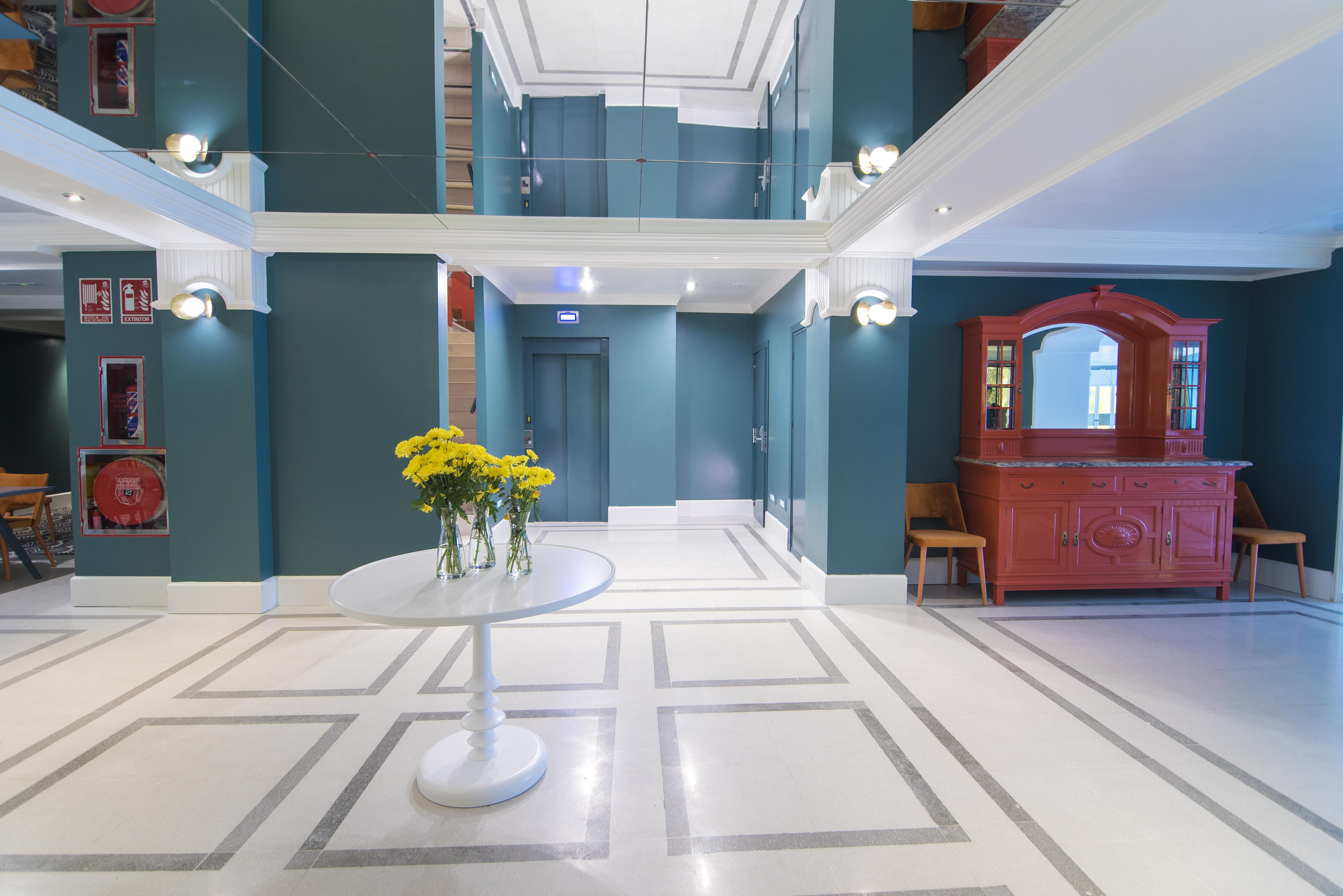 Petit Palace Puerta De Triana Севиля Екстериор снимка