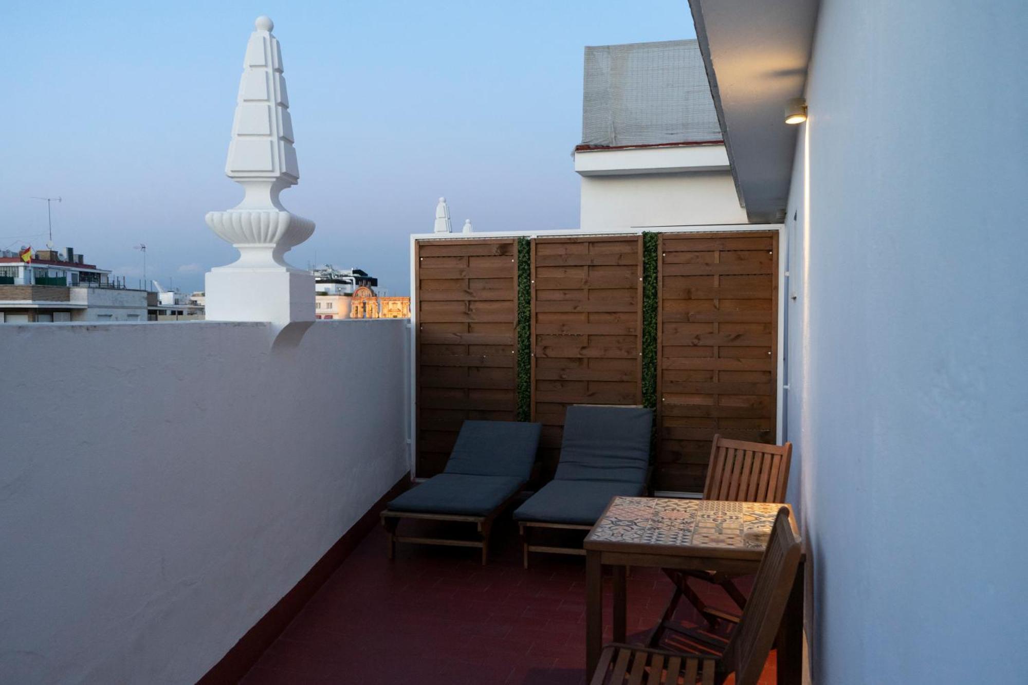 Petit Palace Puerta De Triana Севиля Стая снимка